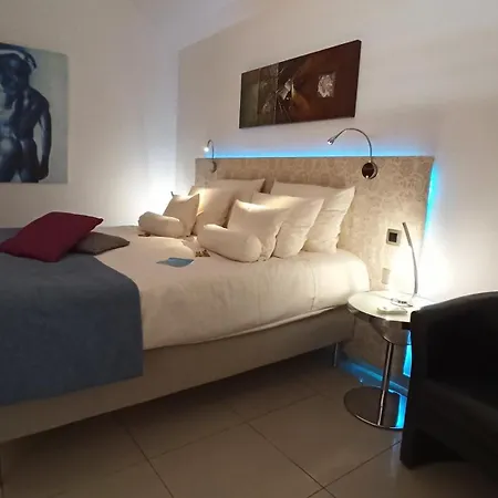 Birdcage Gay Men Resort&lifestyle 4* Playa del Inglés