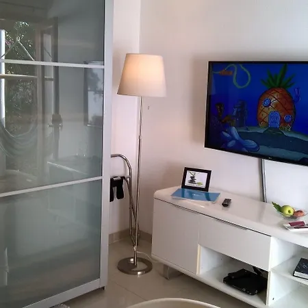 Birdcage Gay Men And Lifestyle (adults Only) 度假村 4*