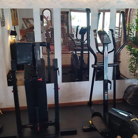 Birdcage Gay Men And Lifestyle (adults Only) Θέρετρο 4*