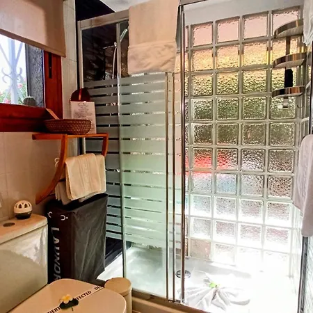 Θέρετρο Birdcage Gay Men And Lifestyle (adults Only) Πλάγια ντελ Ινγκλές